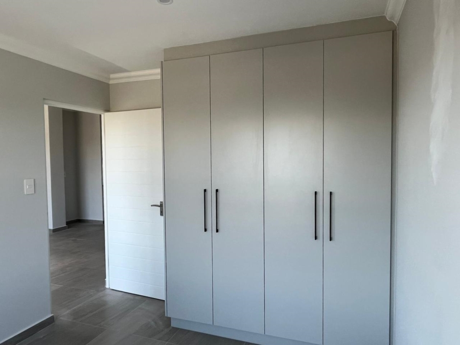1 Bedroom Property for Sale in Table View Western Cape